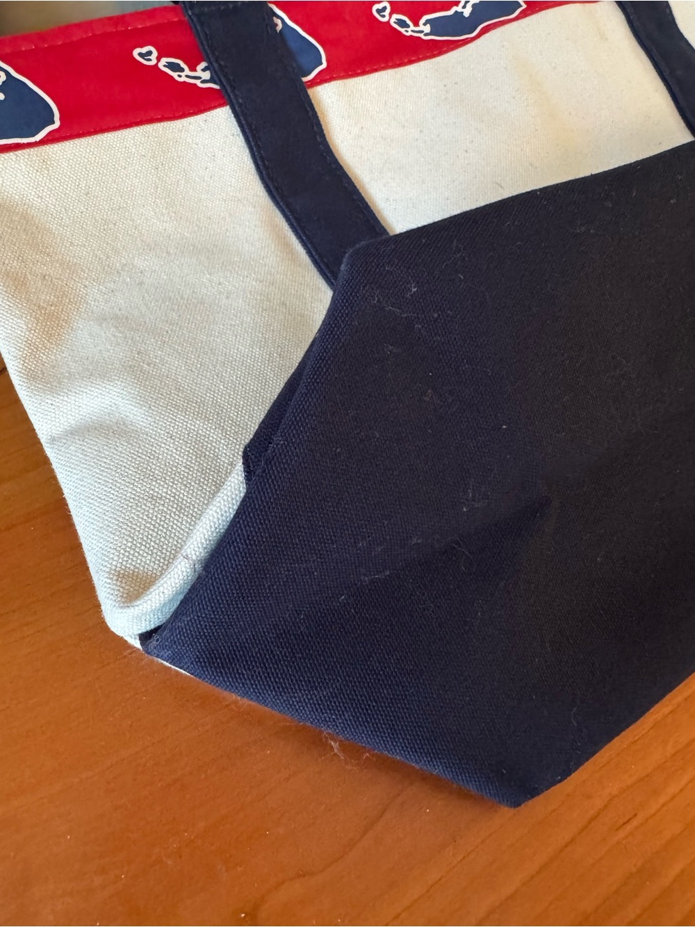Vineyard Vines Natural Canvas Tote with Navy Straps and Nantucket Map - Picture 4 of 9